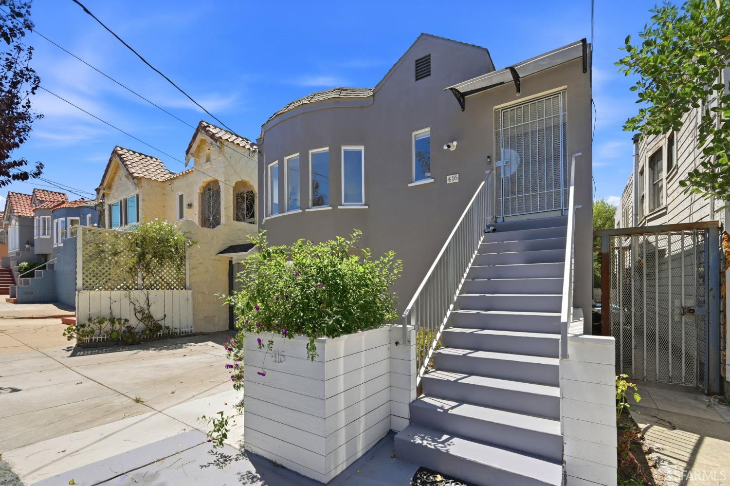 416 Peninsula Avenue - Photo 4