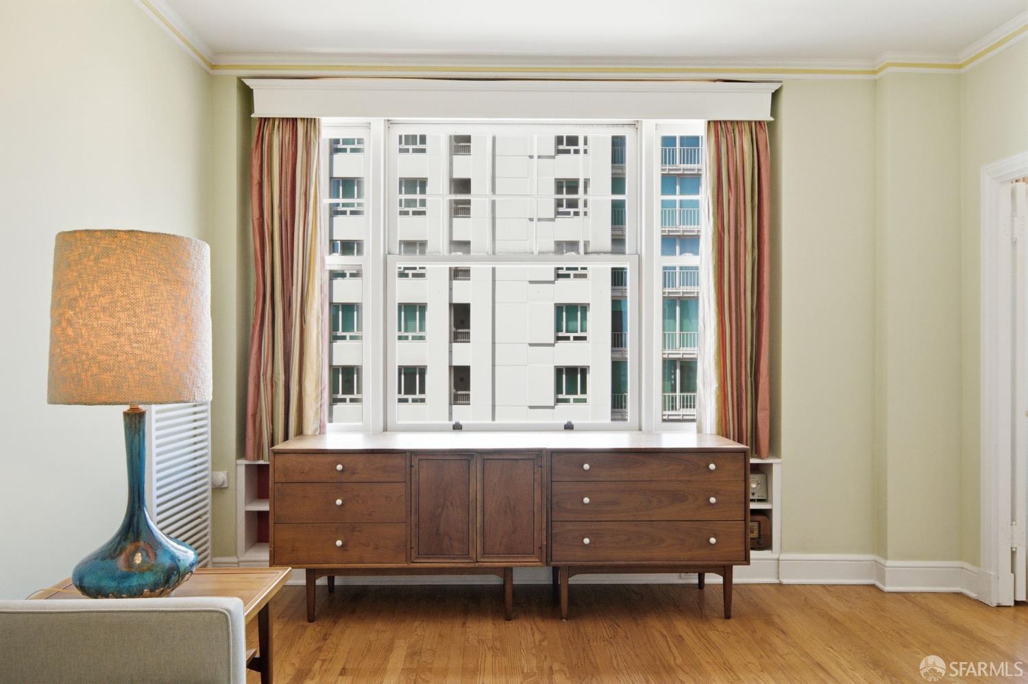 1201 California Street #507 - Photo 3