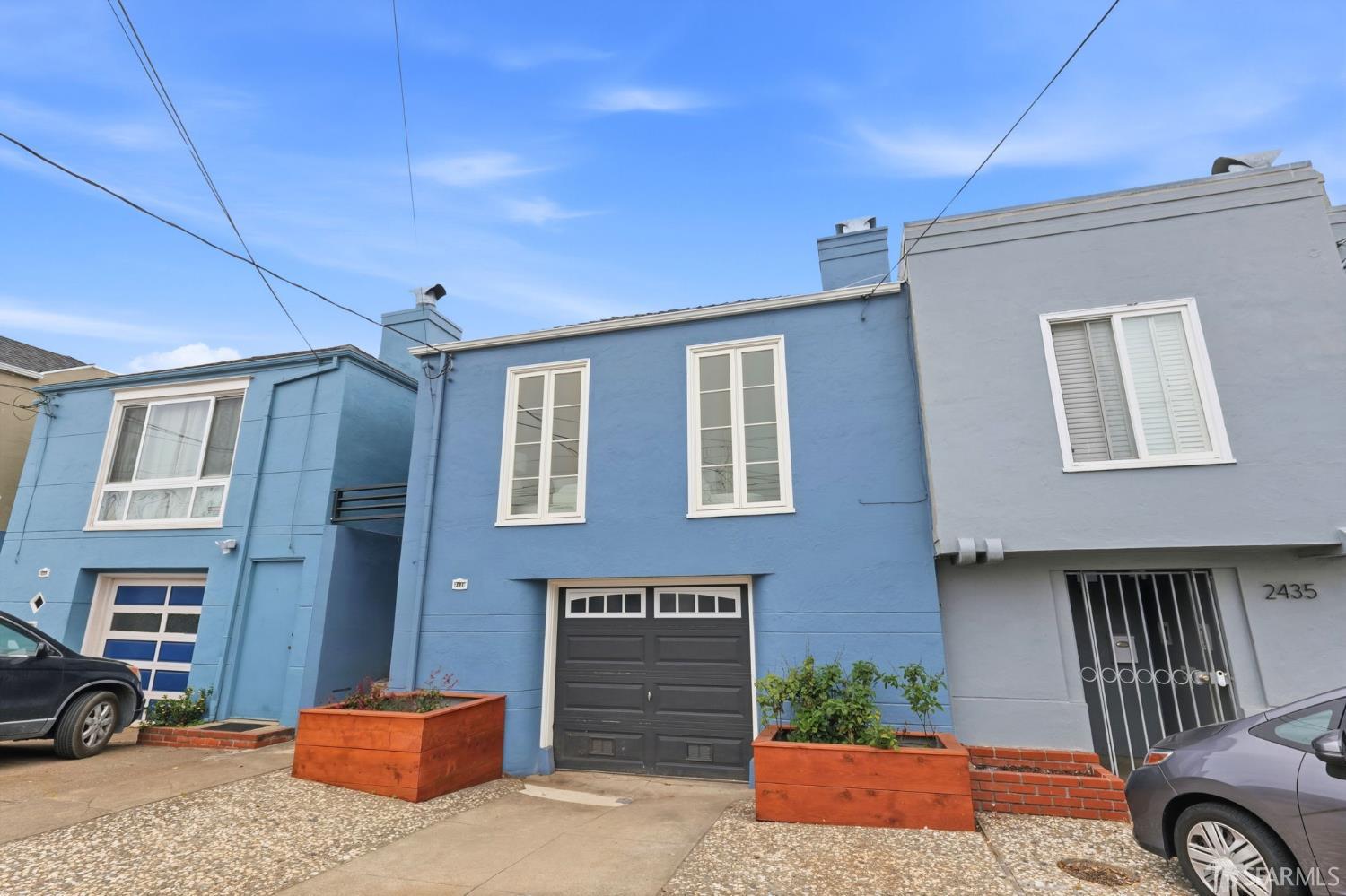 2439 41st Avenue - Main photo