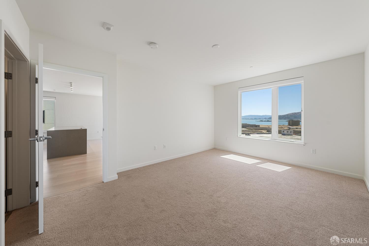 51 Innes Court #401 - Photo 4