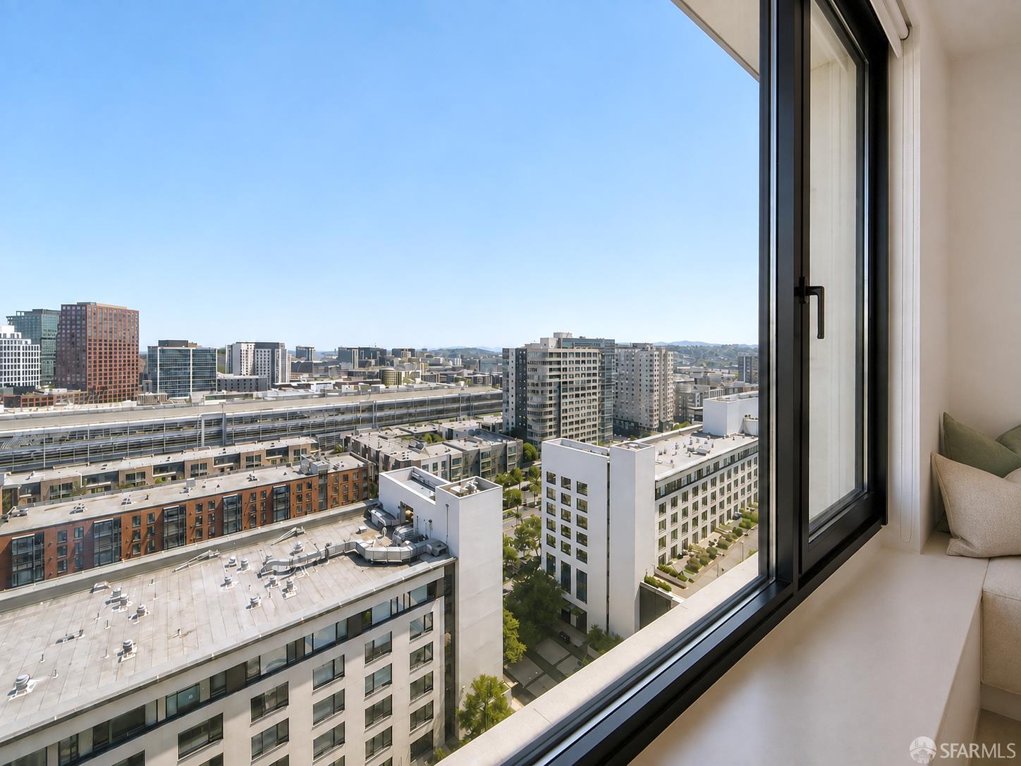 250 King Street #1512 - Photo 3