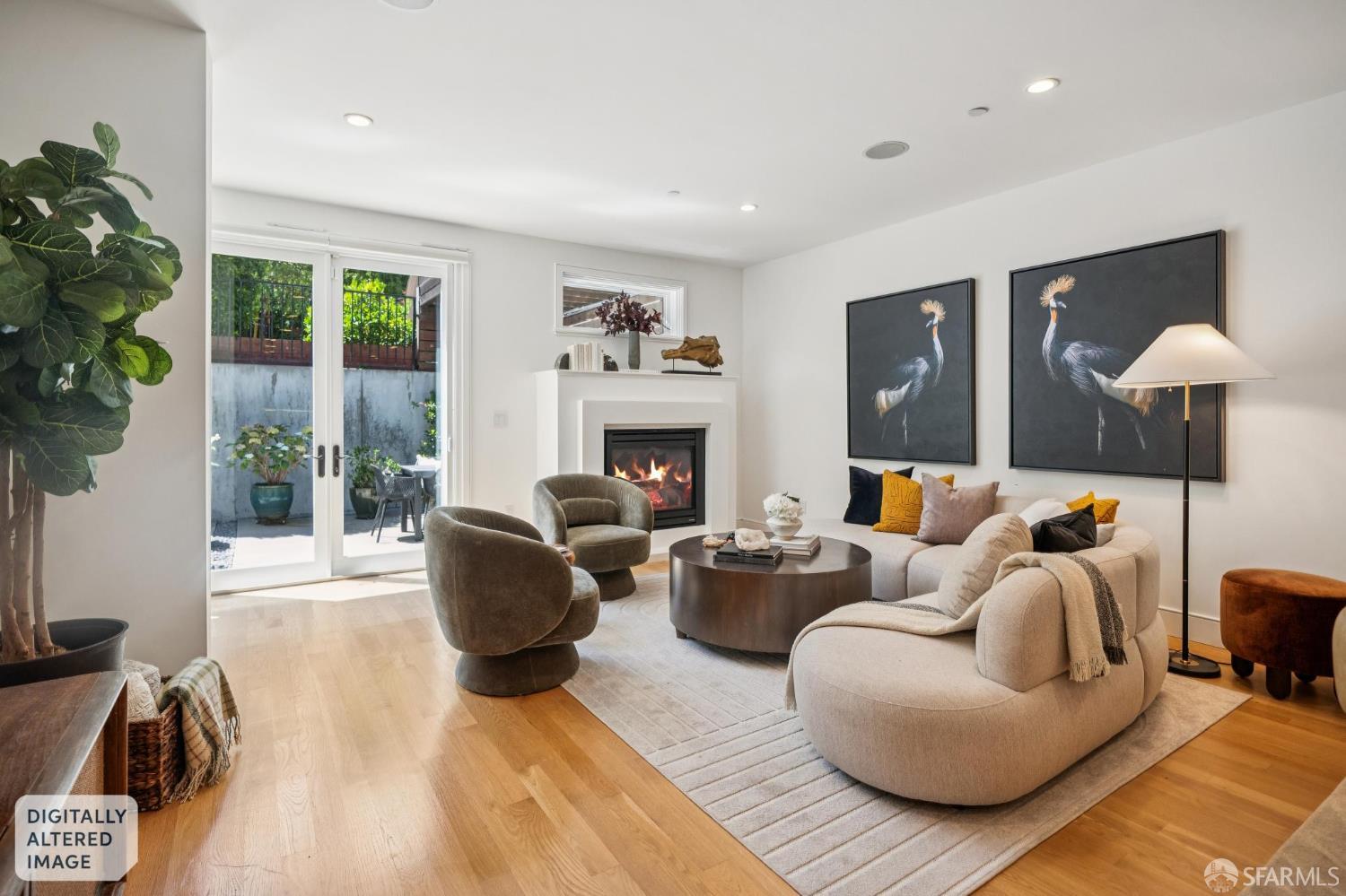 942 South Van Ness Avenue - Main photo