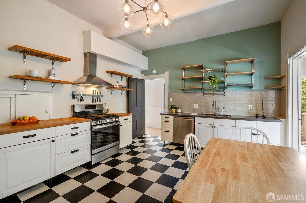 181 27th Street - Photo 5