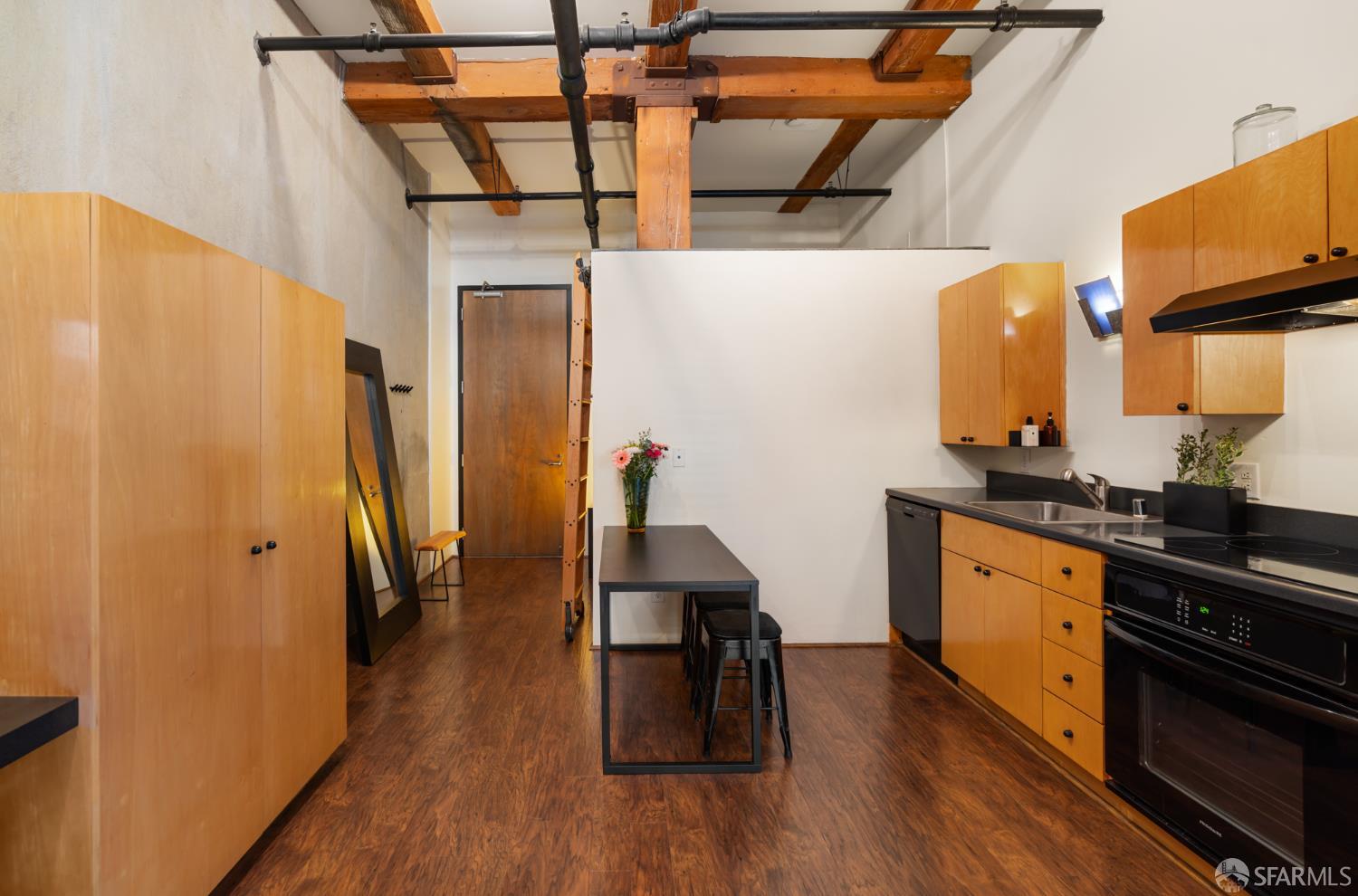 461 2nd Street #253T - Photo 5