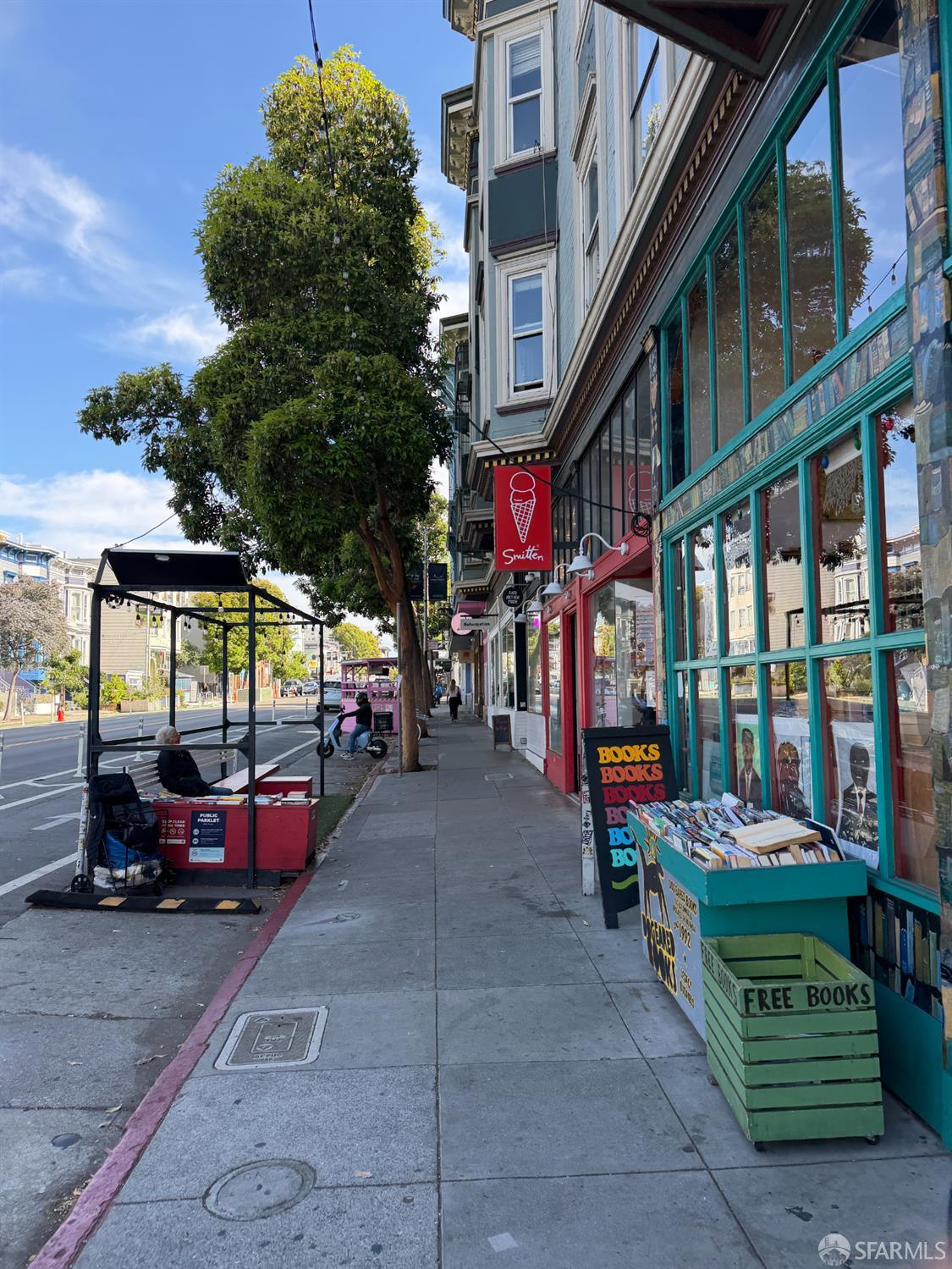 920 Valencia Street - Main photo