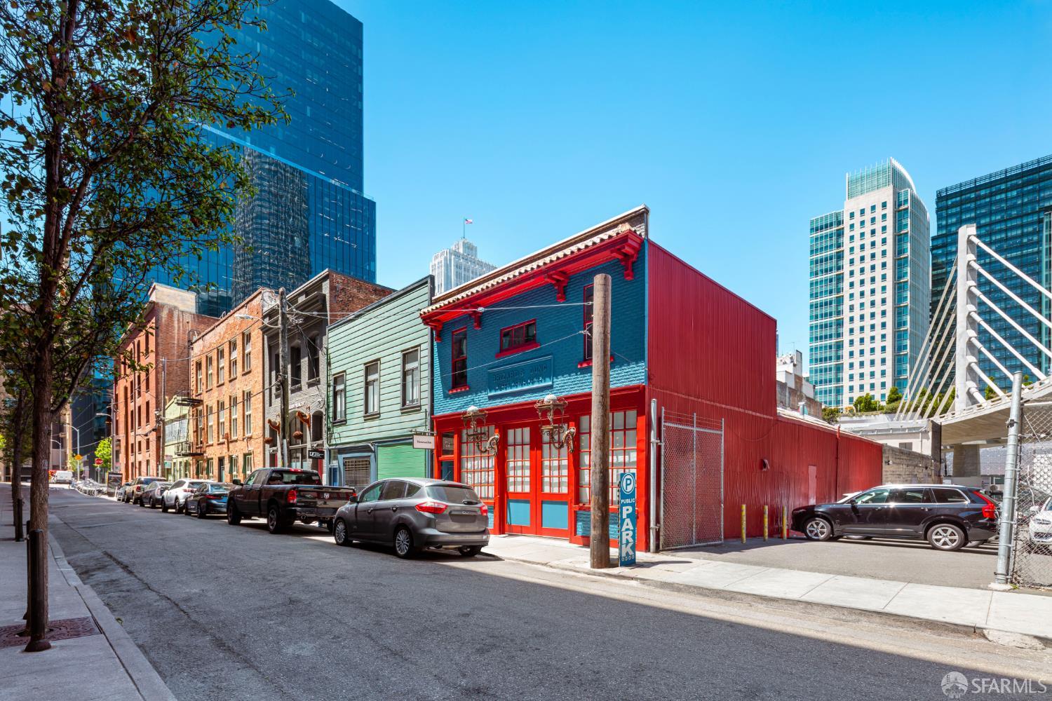 72 Tehama Street - Main photo