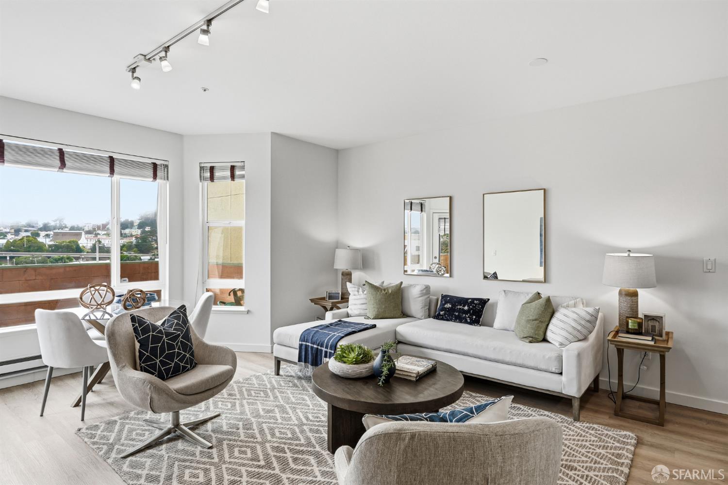 5810 Mission Street #207 - Photo 4