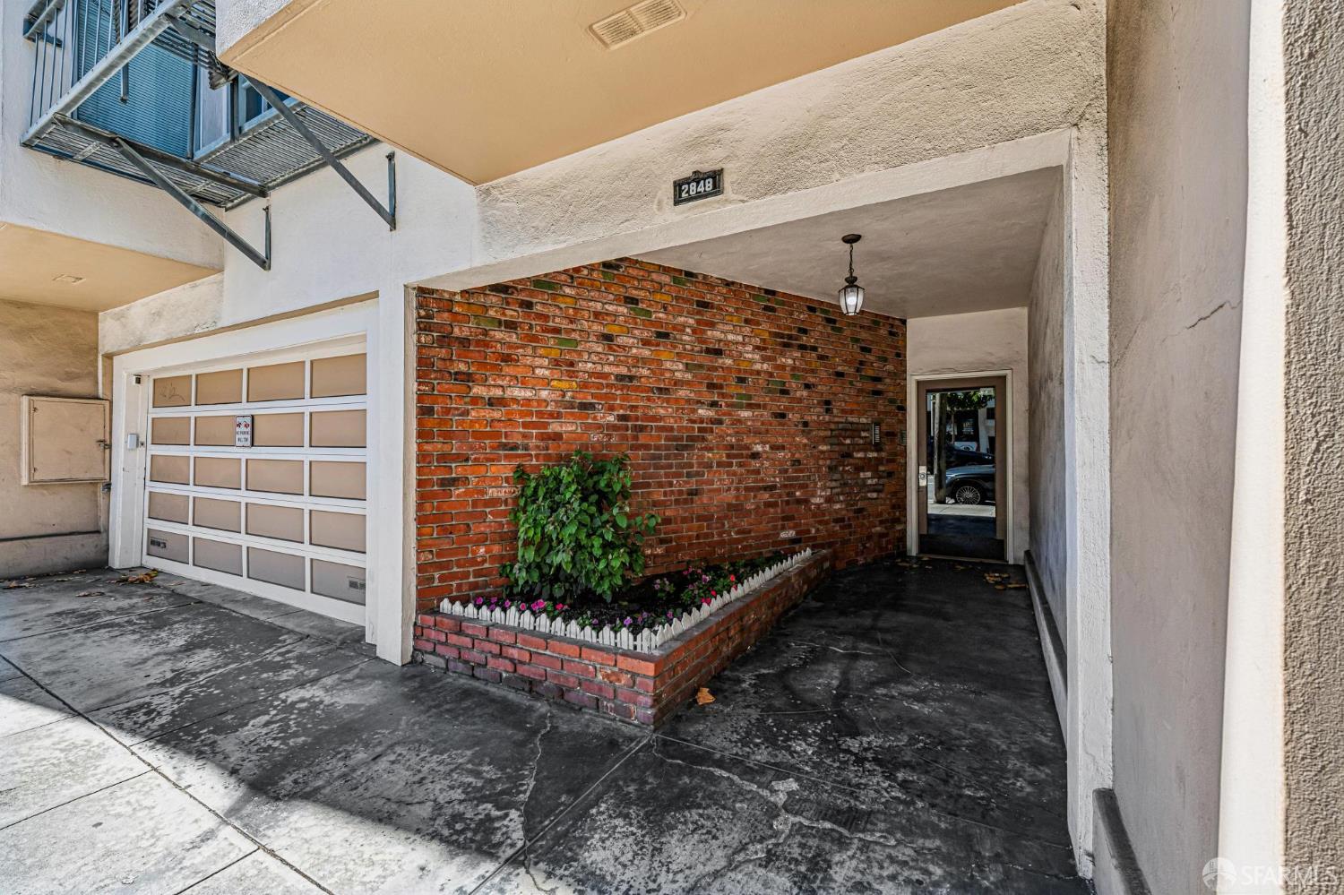 2848 California Street - Photo 3