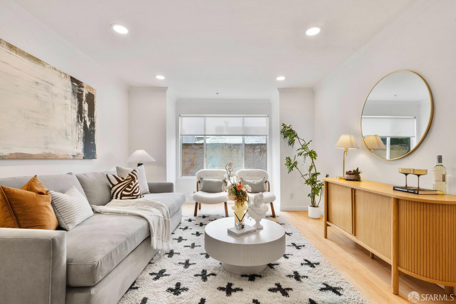 550 South Van Ness Avenue #208 - Photo 4