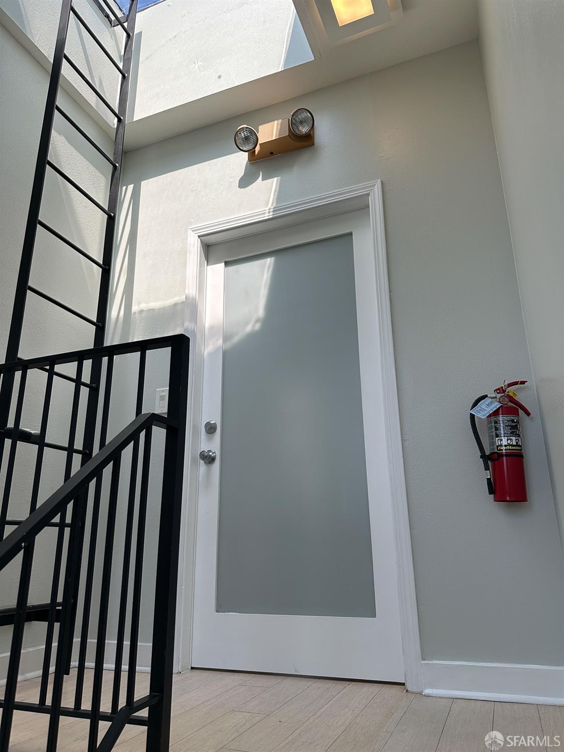 614 Natoma Street #616 B - Photo 2