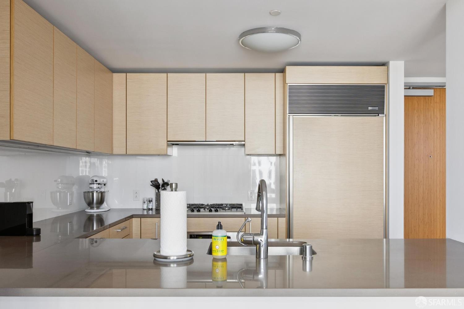 301 Mission Street #25E - Photo 5