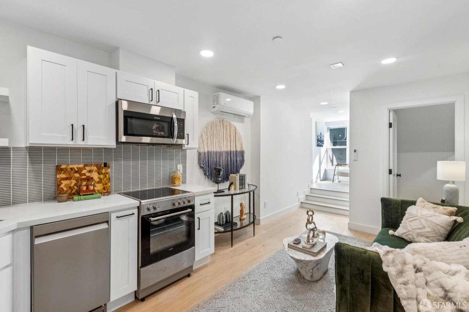 108 Albion Street - Photo 4