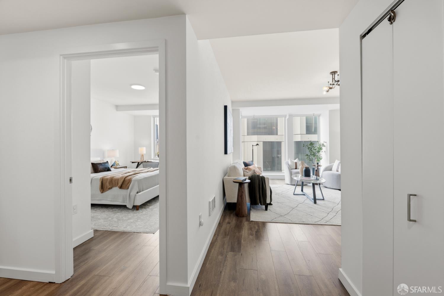 555 4th Street #731 - Photo 5