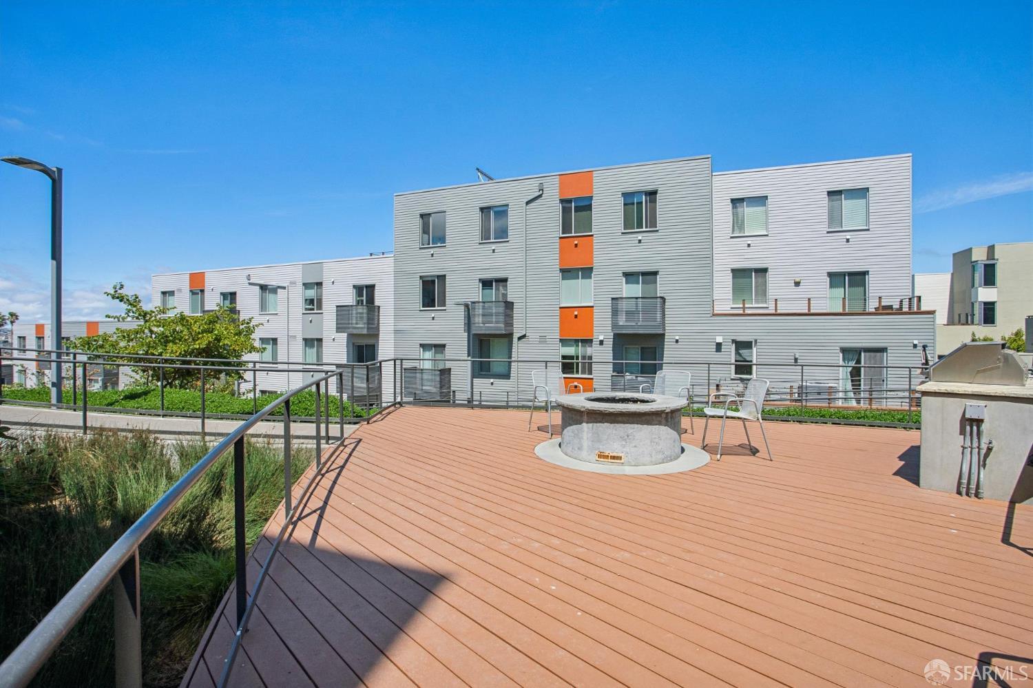 50 Jerrold Avenue #412 - Photo 5