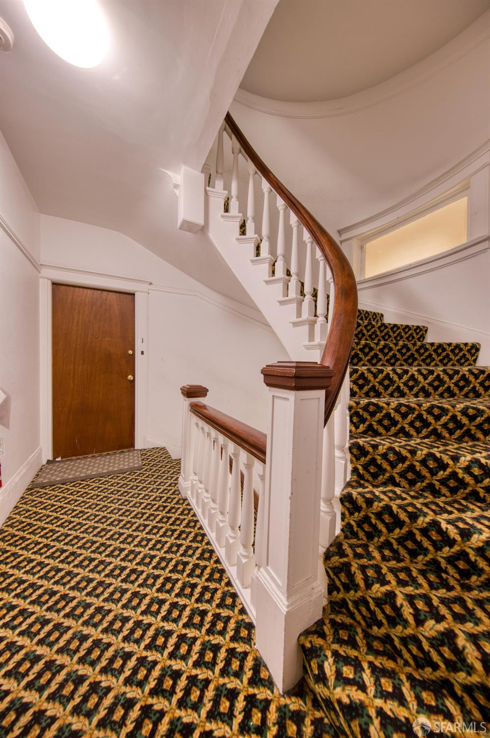 110 6th Avenue - Photo 4
