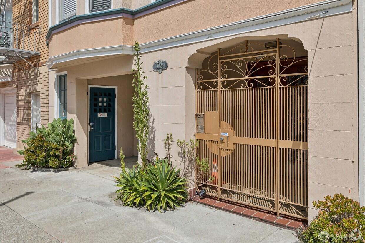 3324 Broderick Street - Photo 4
