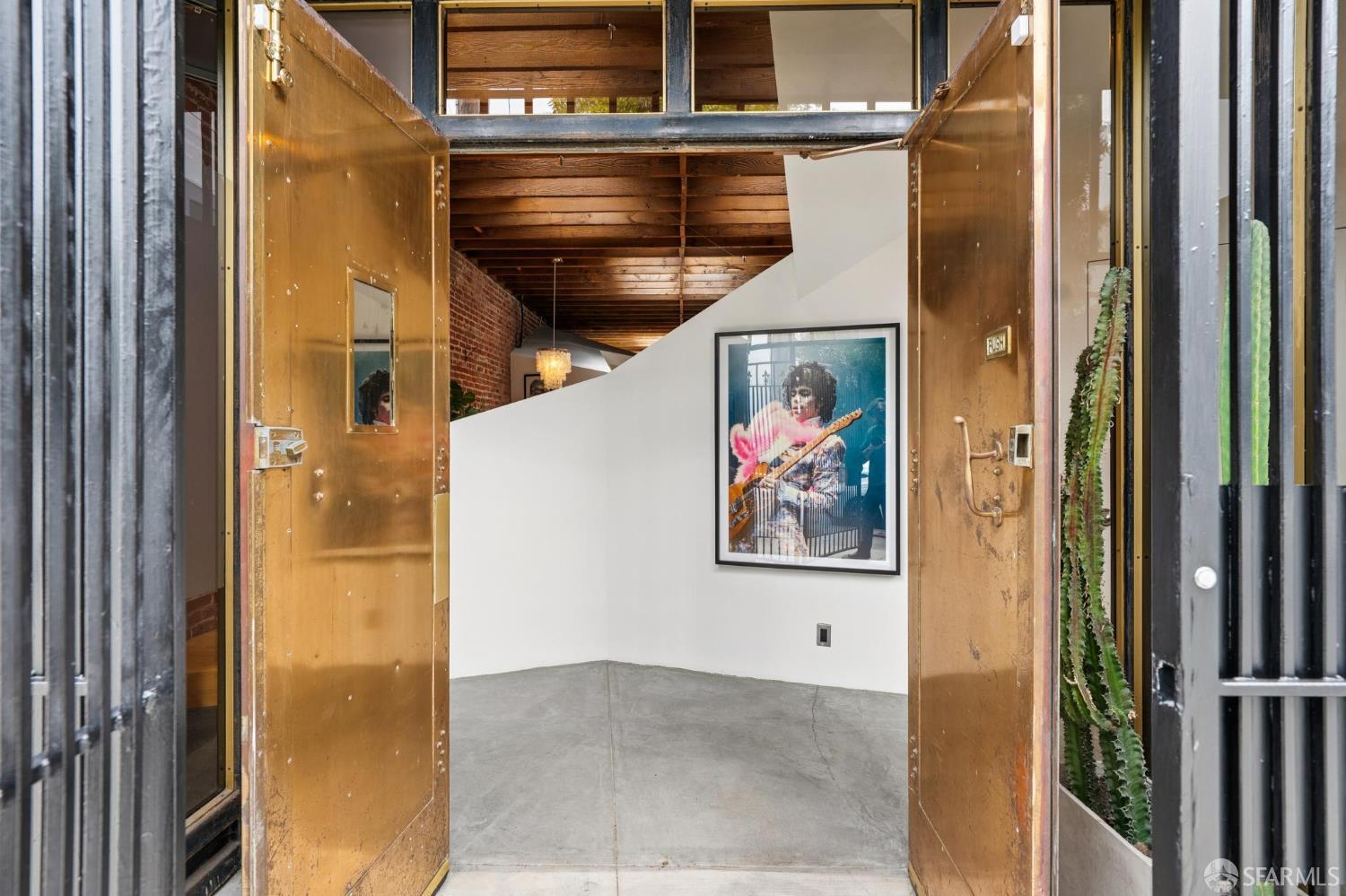3132 Laguna Street - Photo 5