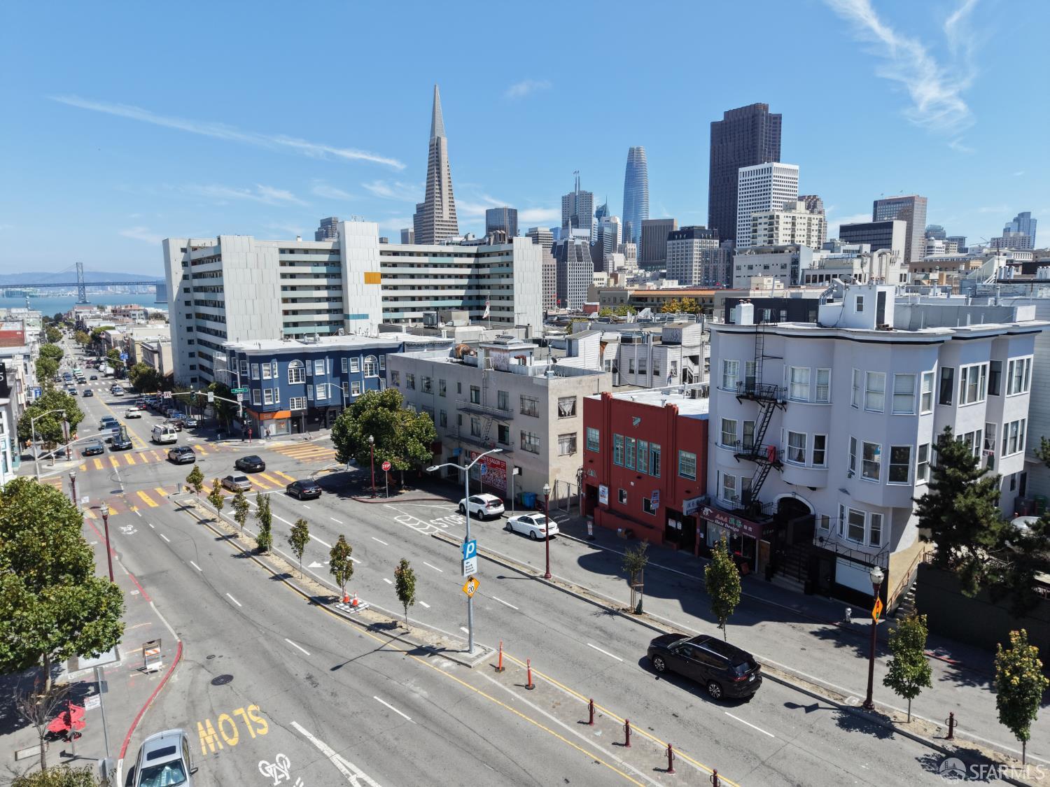 837-843 Broadway Street - Photo 3