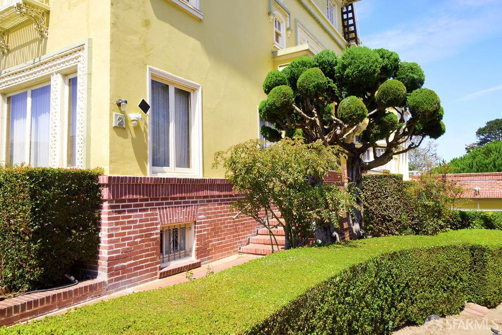 2 West Clay Street - Photo 5