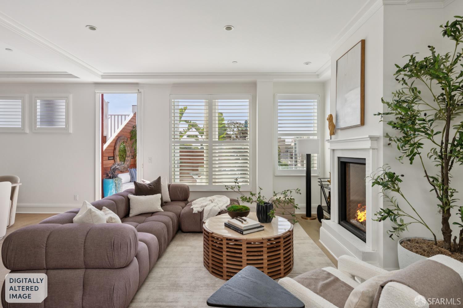 323 7th Avenue - Photo 3