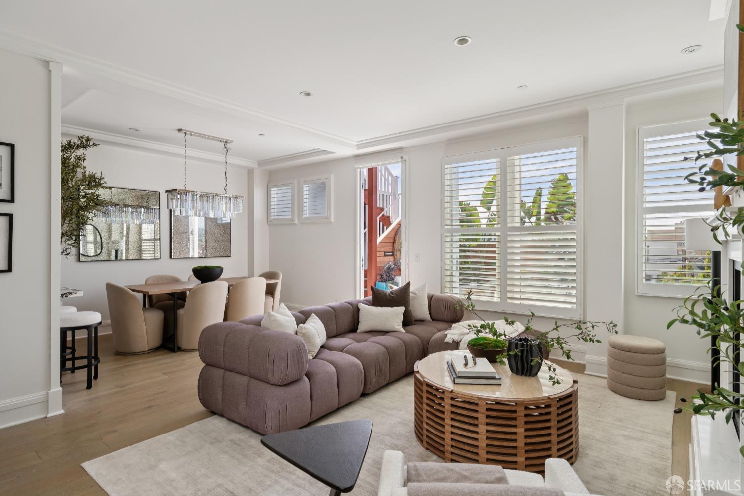 323 7th Avenue - Main photo