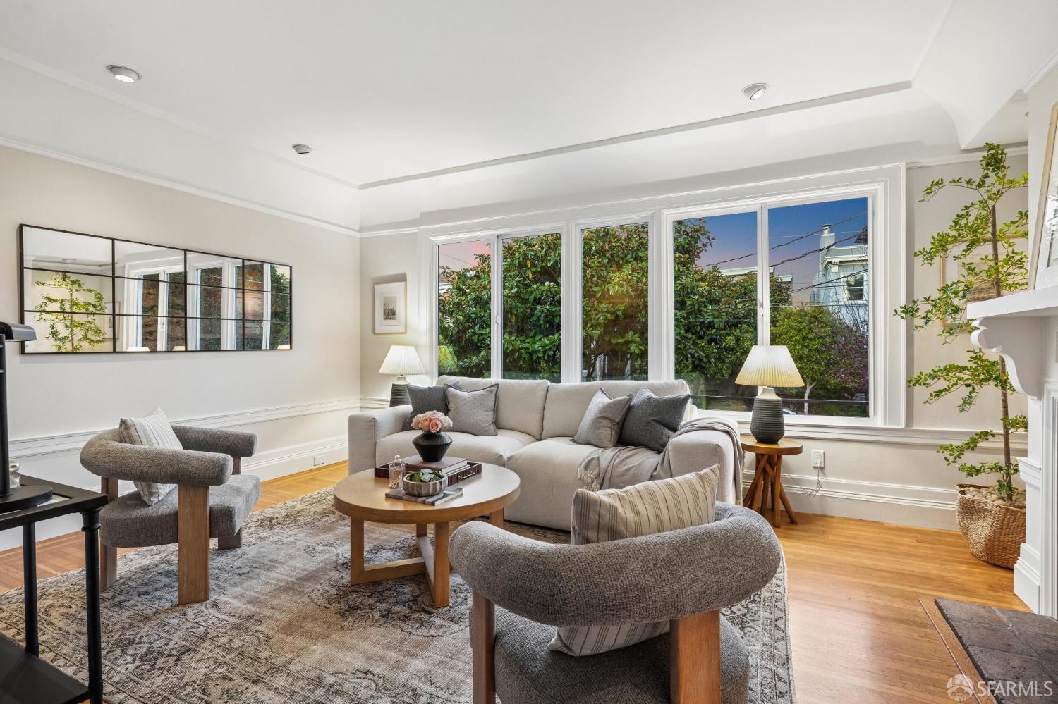 729 4th Avenue - Photo 4