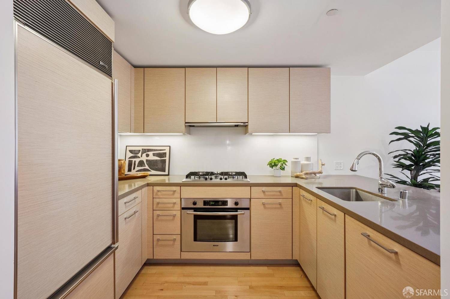 301 Mission Street #12D - Photo 3