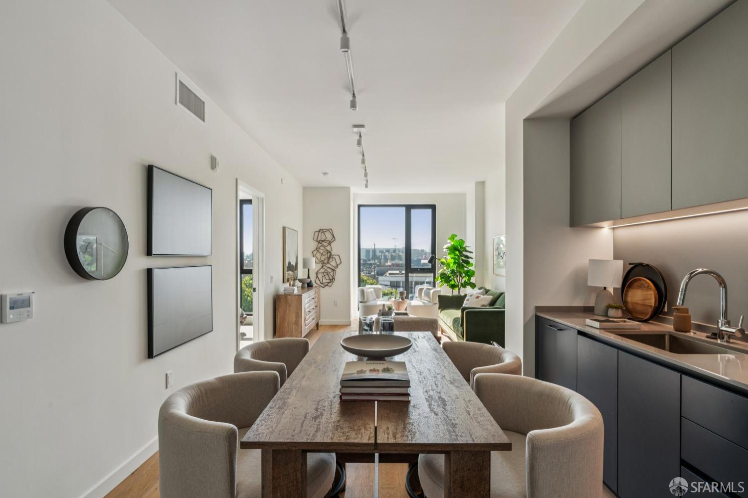 988 Harrison Street #WE5 - Photo 2