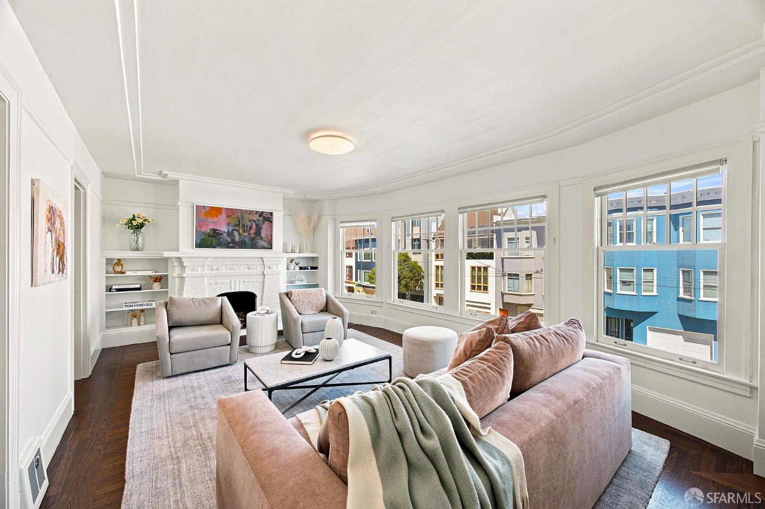 1637 Chestnut Street - Main photo