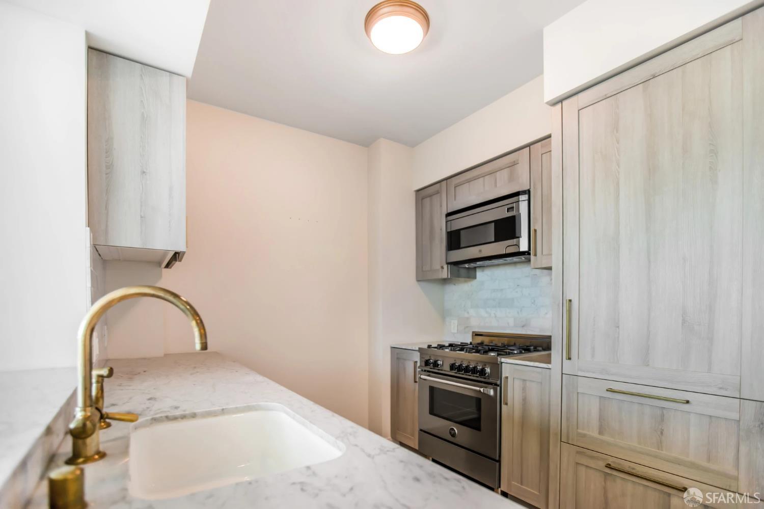 401 Harrison Street #7G - Photo 5