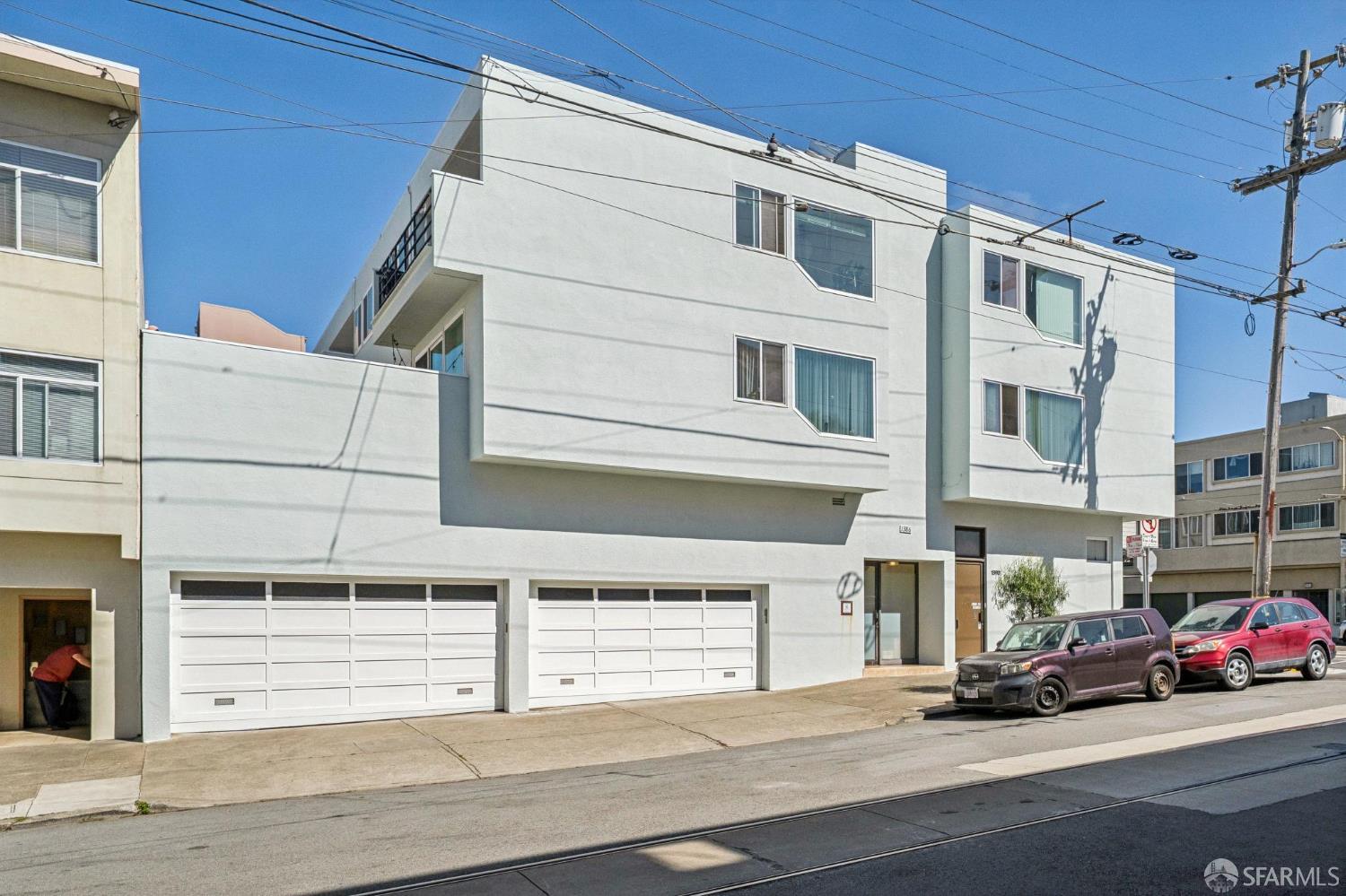 1386 30th Avenue - Photo 4