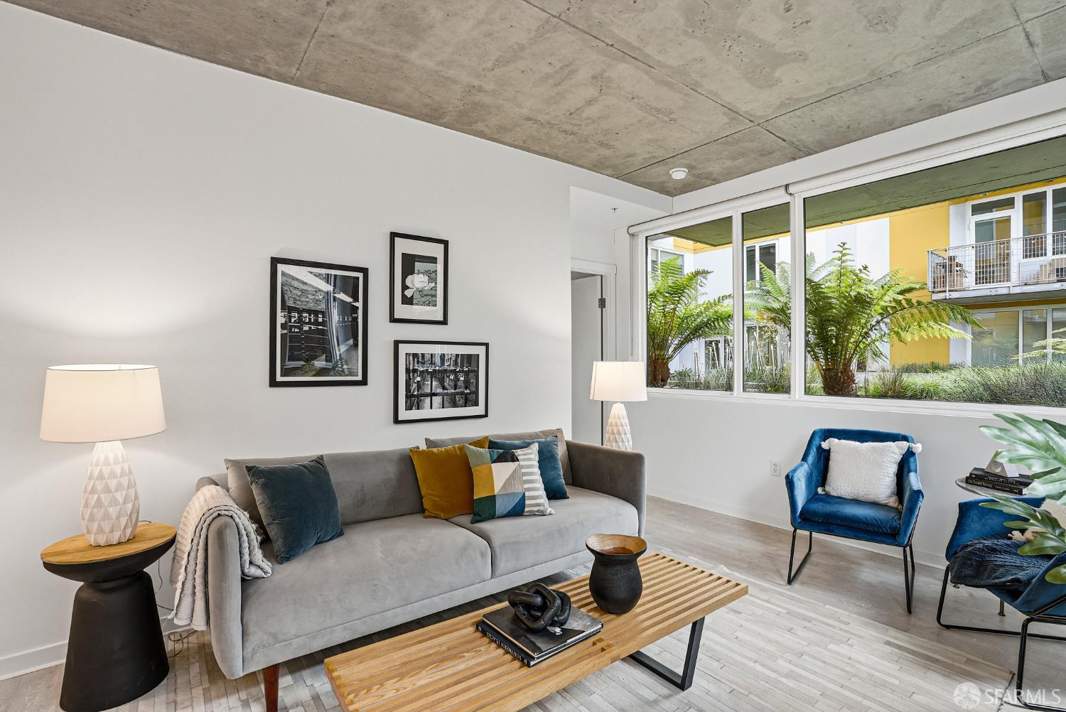 45 Bartlett Street #206 - Photo 3