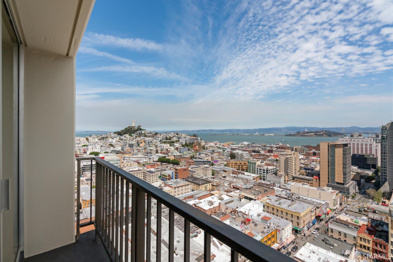 946 Stockton Street #18C - Photo 3