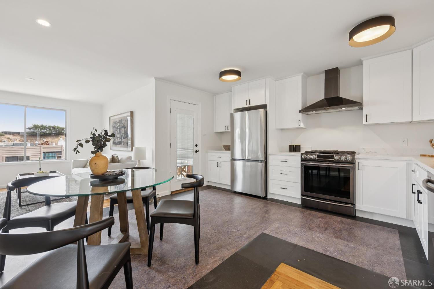 23 Esquina Drive - Main photo