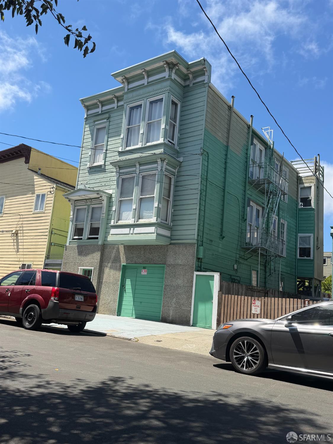 882 Florida Street - Photo 3