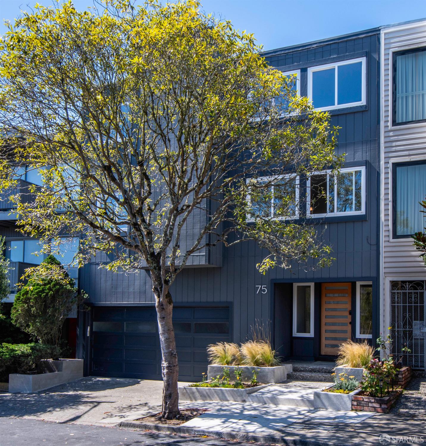 75 Aloha Avenue - Photo 3