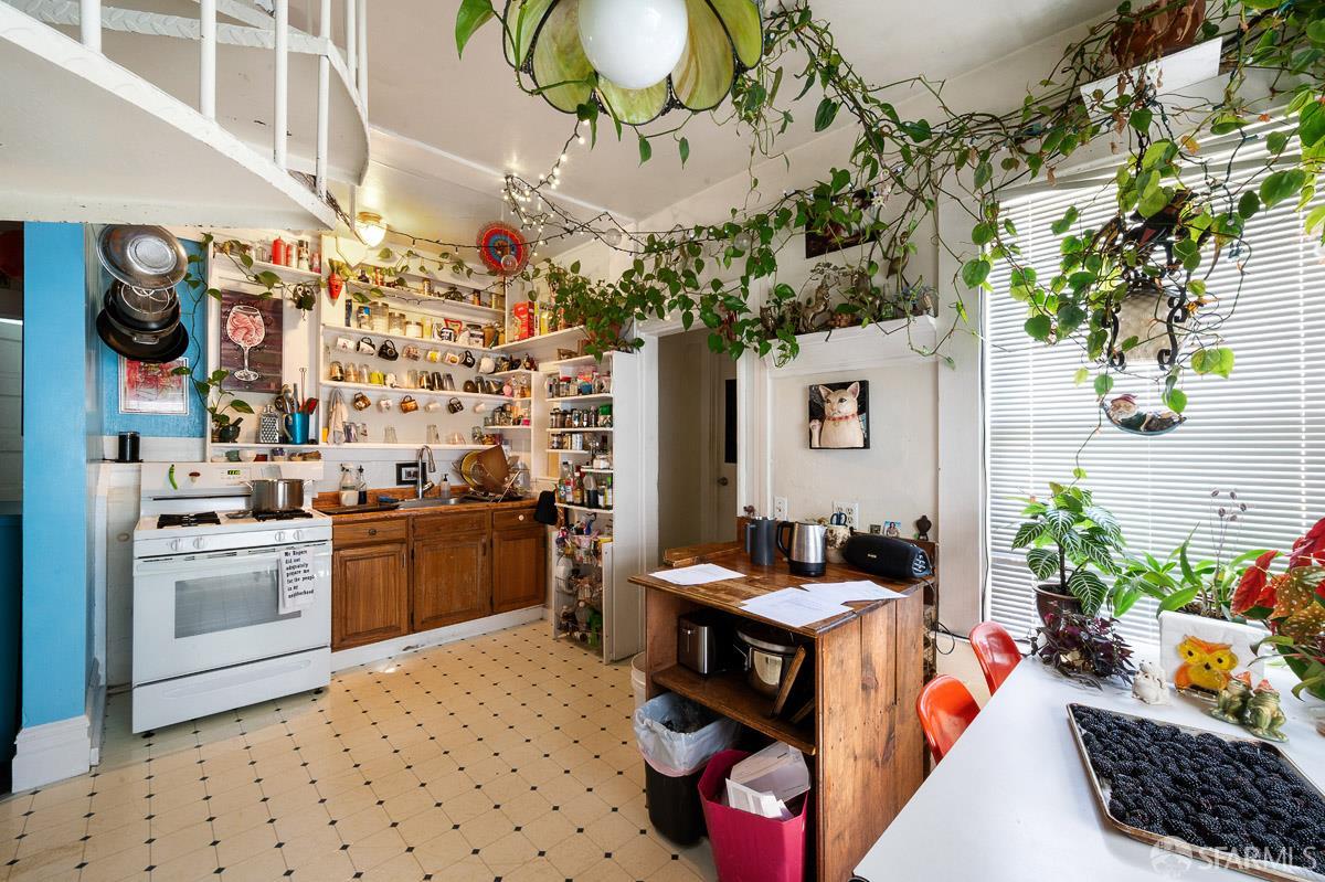 28-30 Camp Street - Photo 5