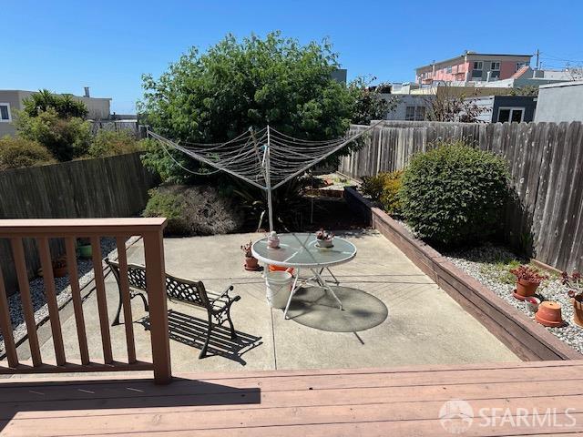 727 43rd Avenue - Photo 5