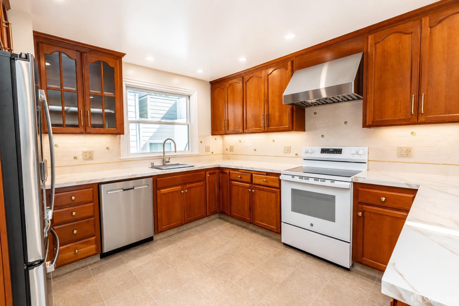 1918 Filbert Street #301 - Photo 2
