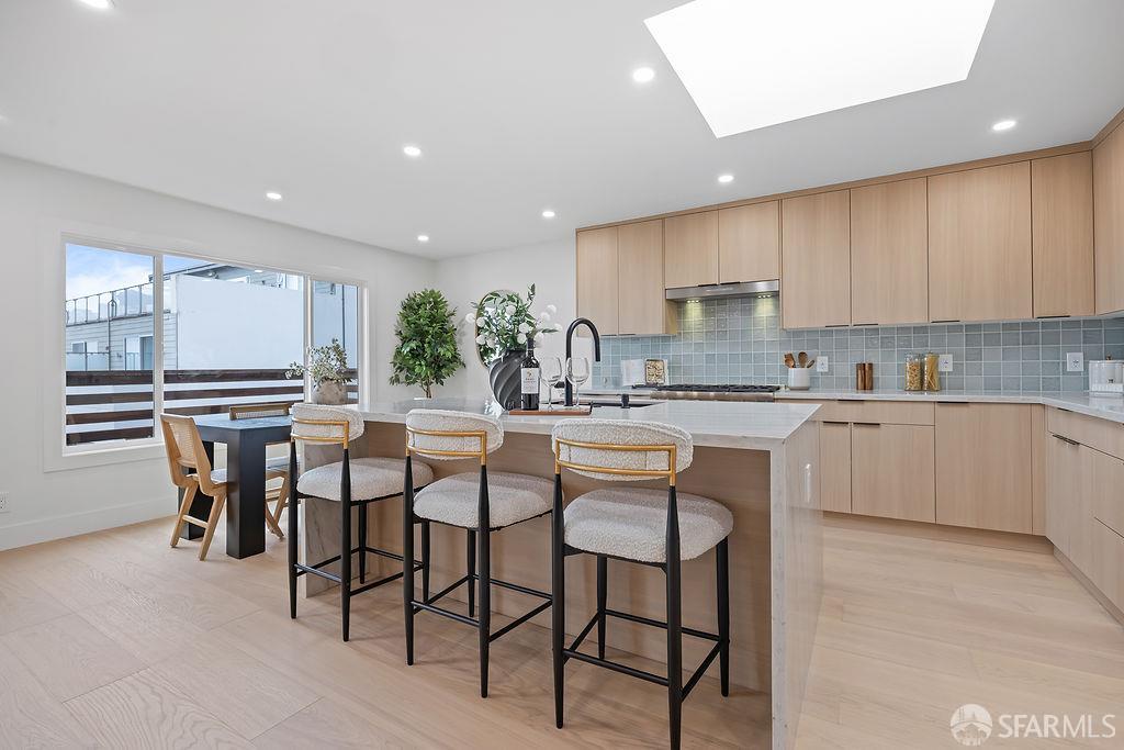 2419 16th Avenue - Photo 3