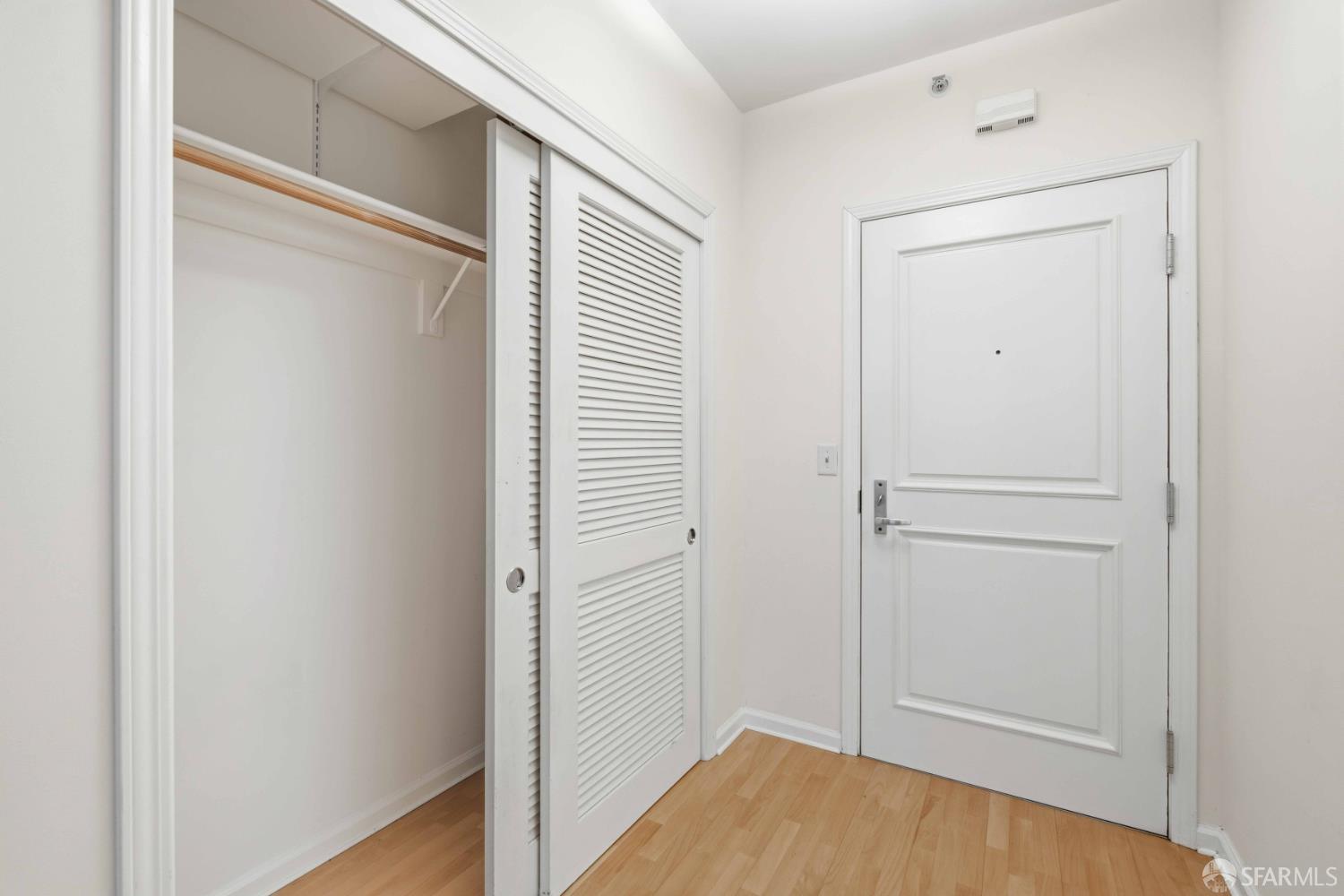 140 South Van Ness Avenue #437 - Photo 5