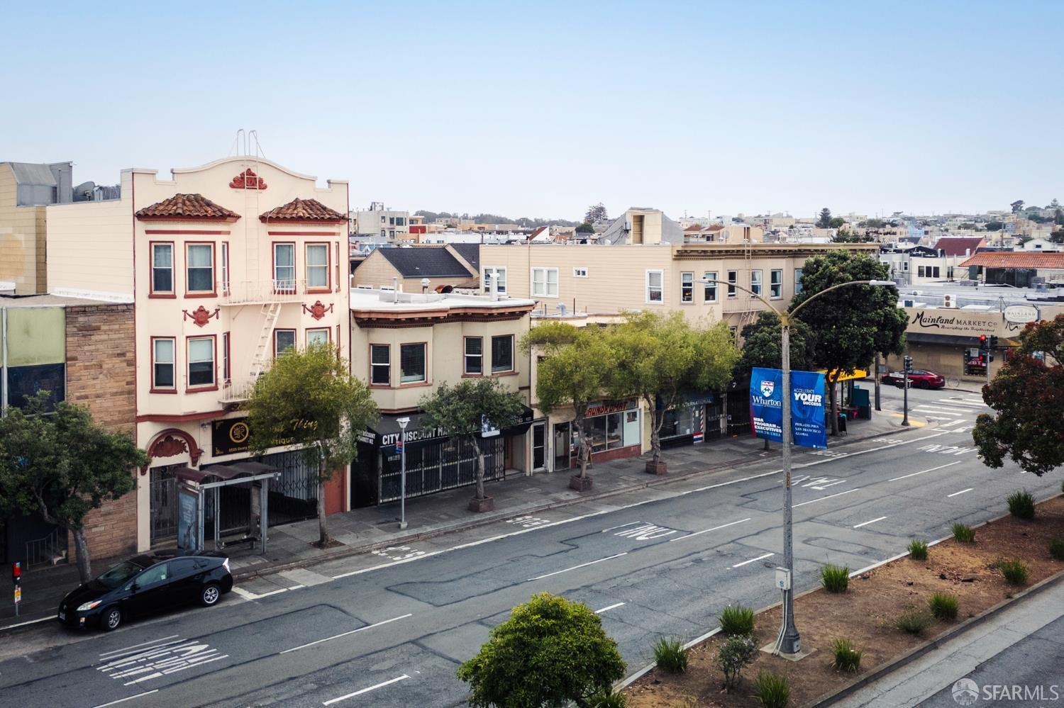 5527 Geary Boulevard - Photo 2