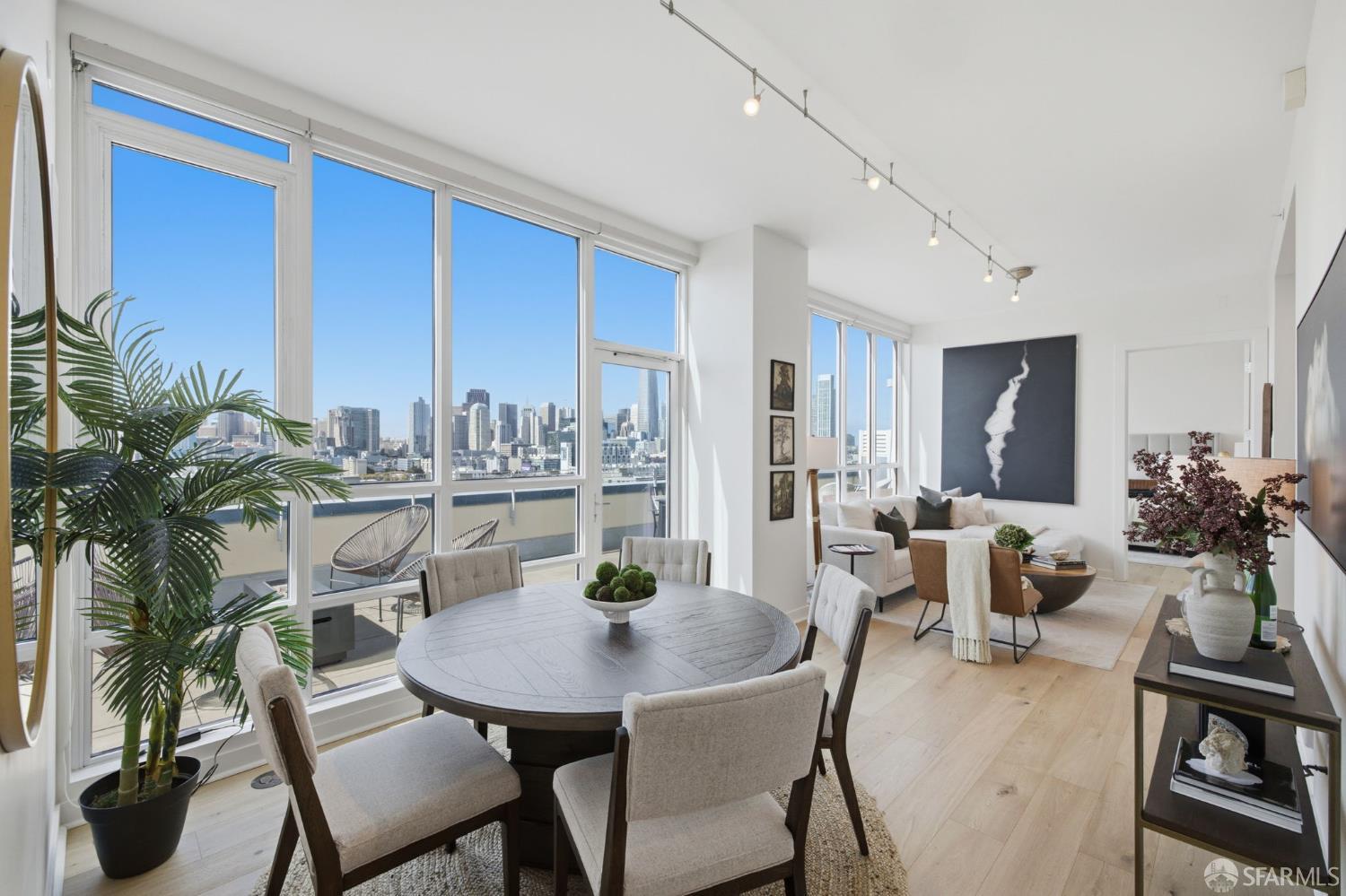 300 Berry Street #1610 - Photo 3
