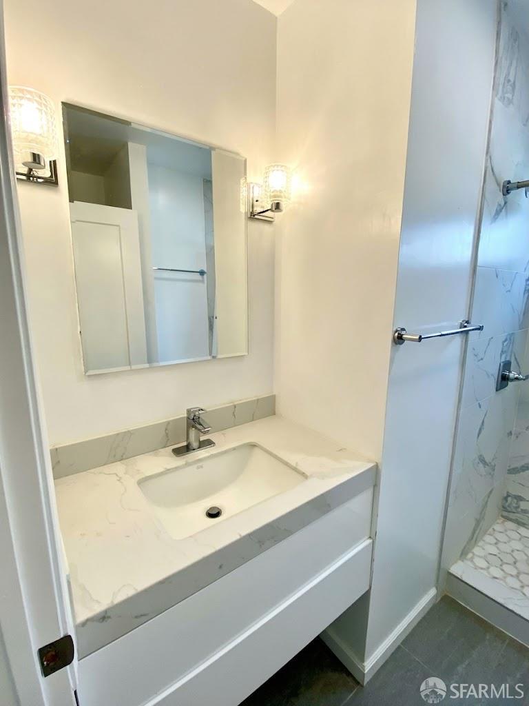 459 Flood Avenue - Photo 3