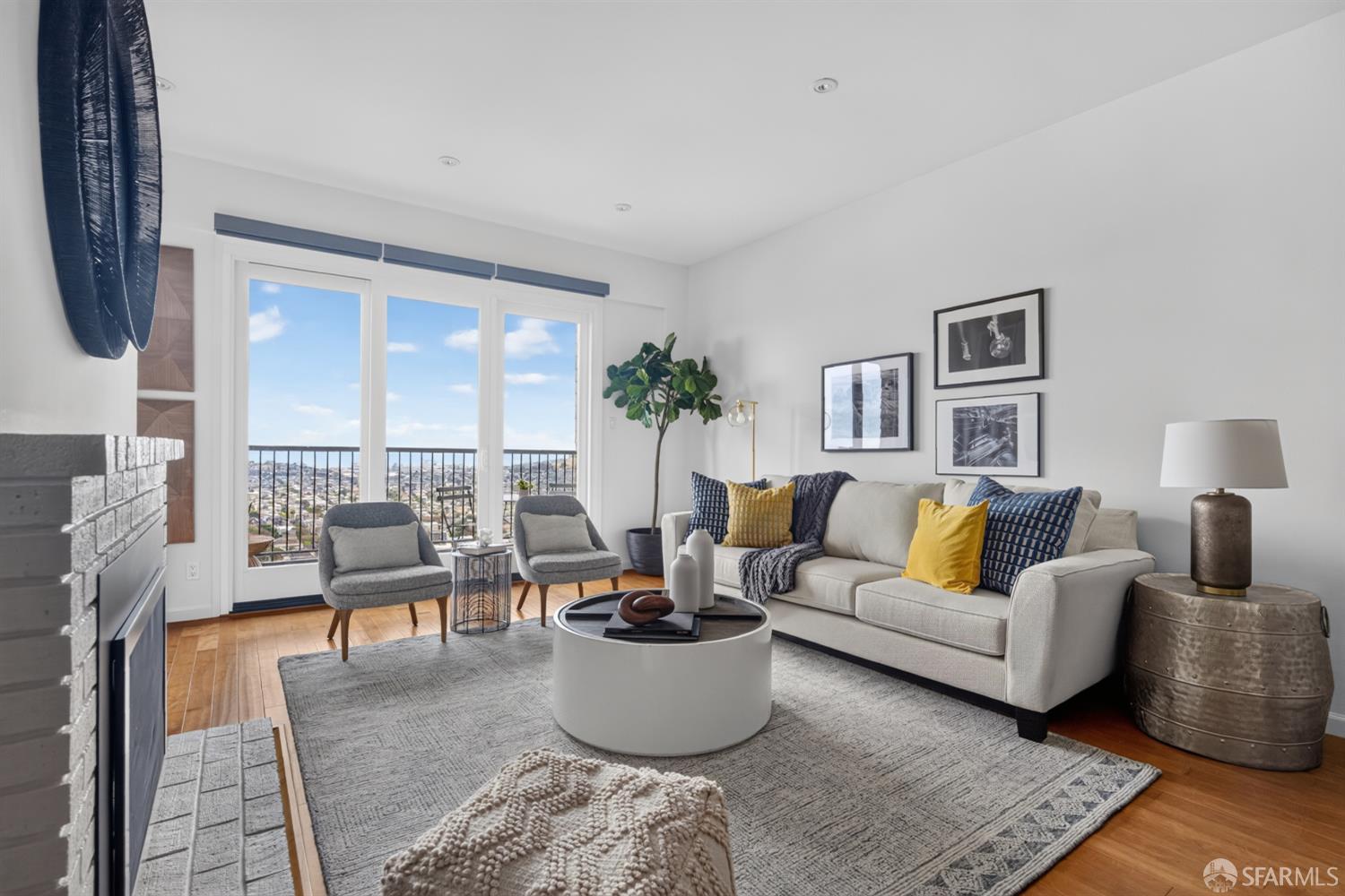 925 Corbett Avenue #103 - Photo 2