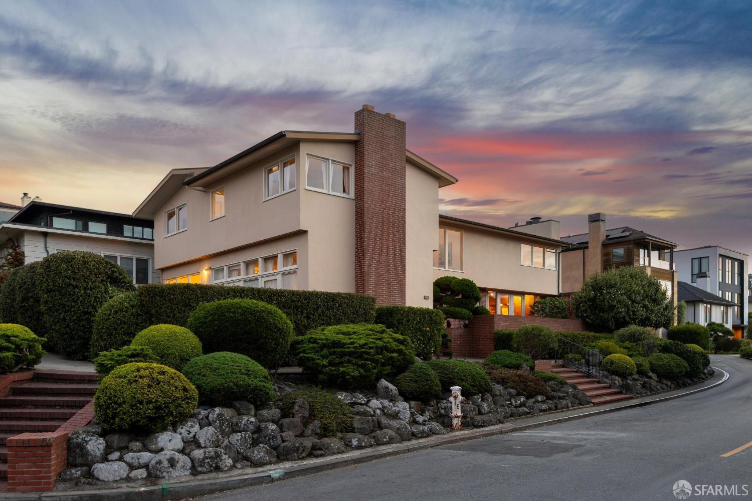 201 Sea Cliff Avenue - Photo 3