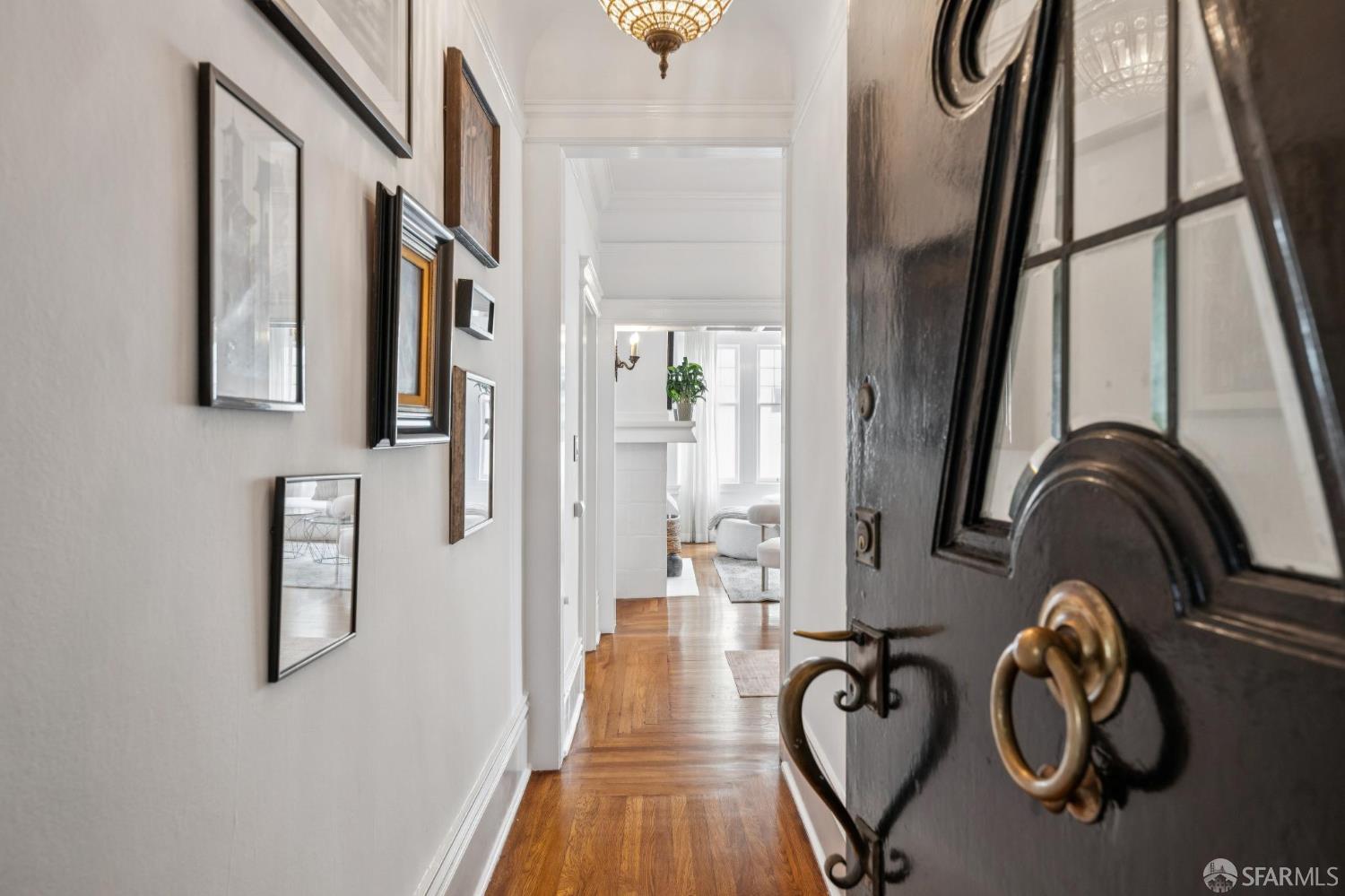 1933 Jackson Street - Photo 4