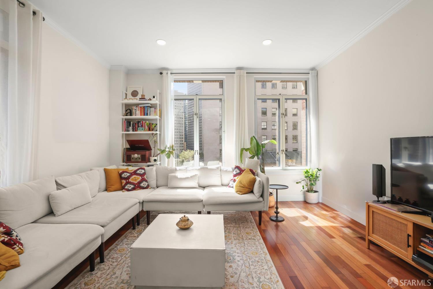 201 Sansome Street #602 - Photo 4