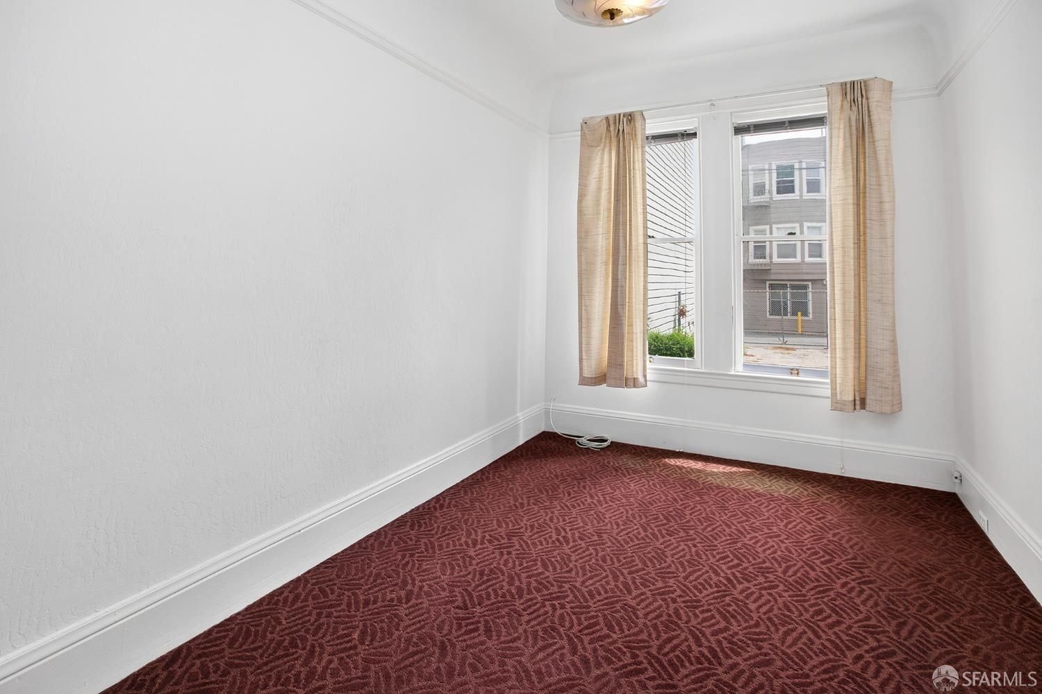 1359 Valencia Street - Photo 2