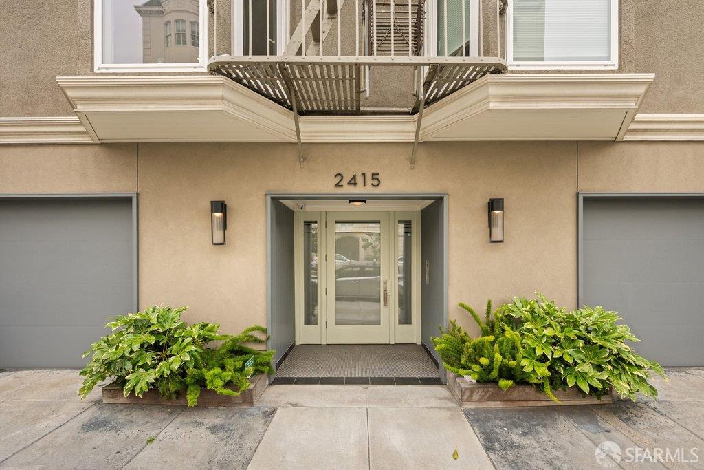 2415 Buchanan Street #3 - Photo 2
